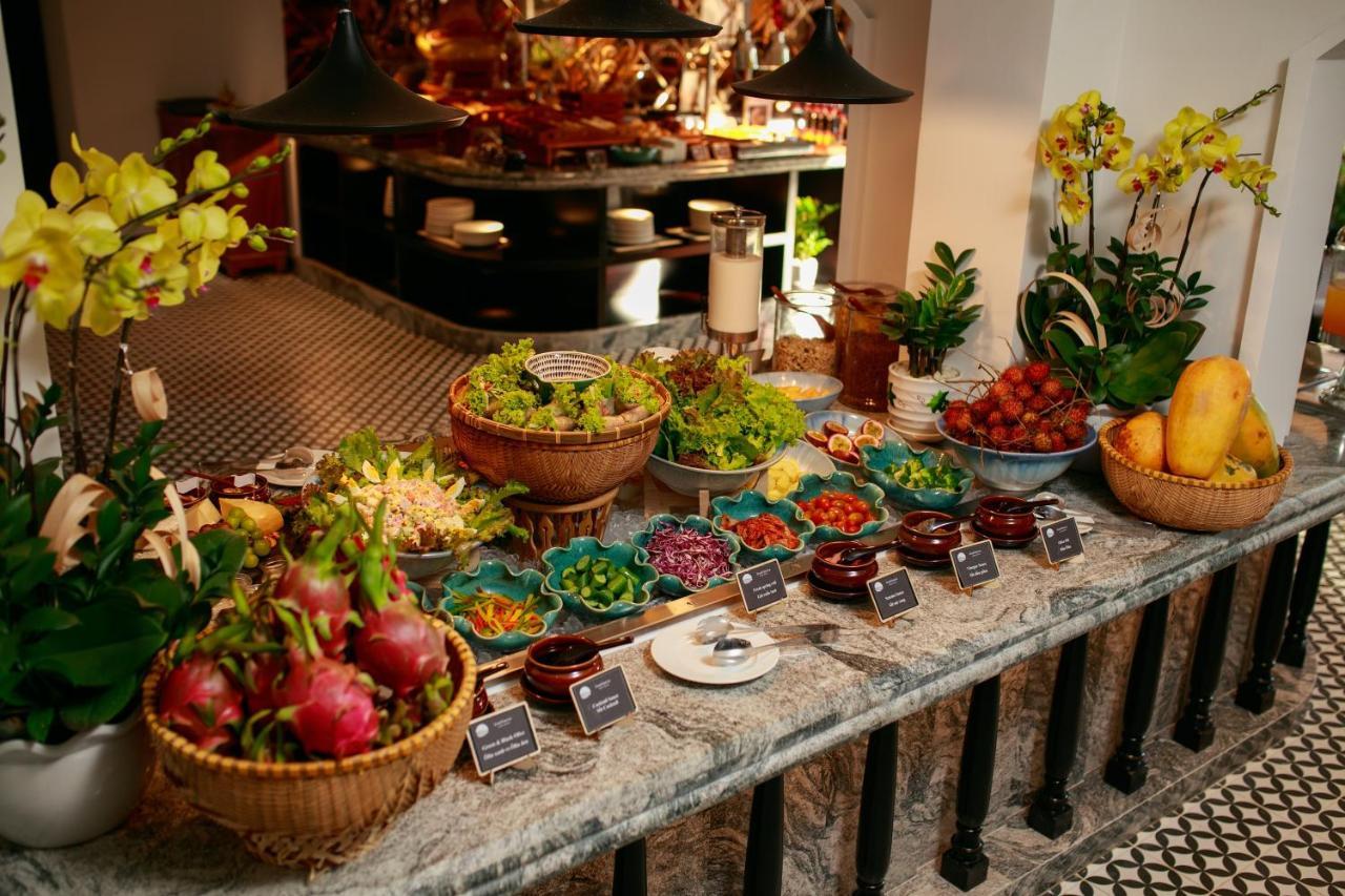 Grand Sunrise Palace Hoi An- A Luxury Indochine Hotel & Spa Dış mekan fotoğraf A salad bar